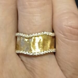 Clartè Sable, Moissanite Ring